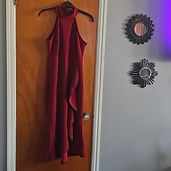 Burgundy dress - Picture 1 of 2